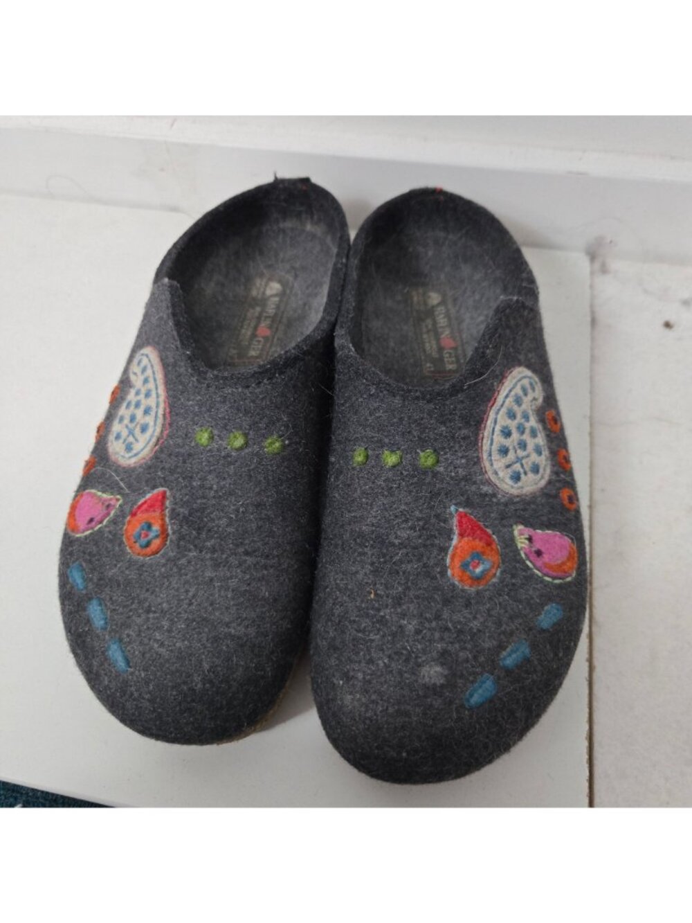 Haflinger Size 10 Paisley Blue Wool Felt Appliqué Stitching Slip-On Clog Slipper - Picture 2 of 11